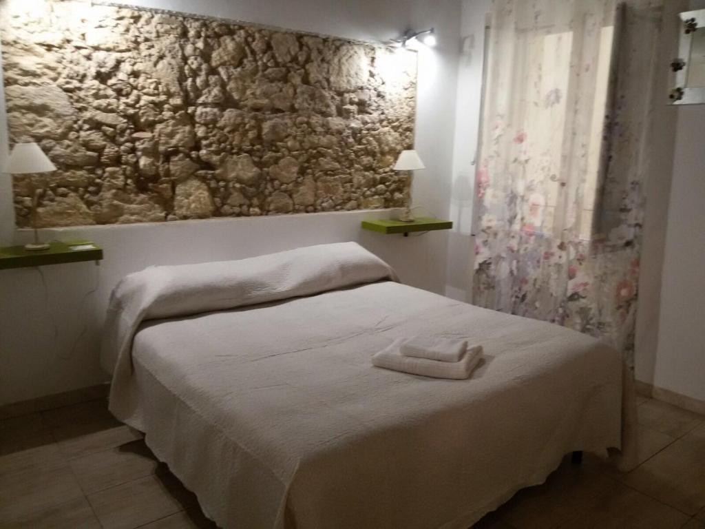 AL183 room 2