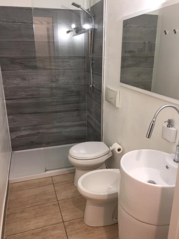 AL183 room 5